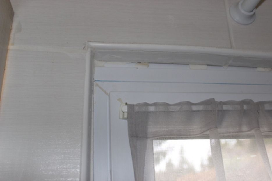 10. Frangy : Défaut esthétique sur pose de faience en salles de bains 10. Frangy : Défaut esthétique sur pose de faience en salles de bains