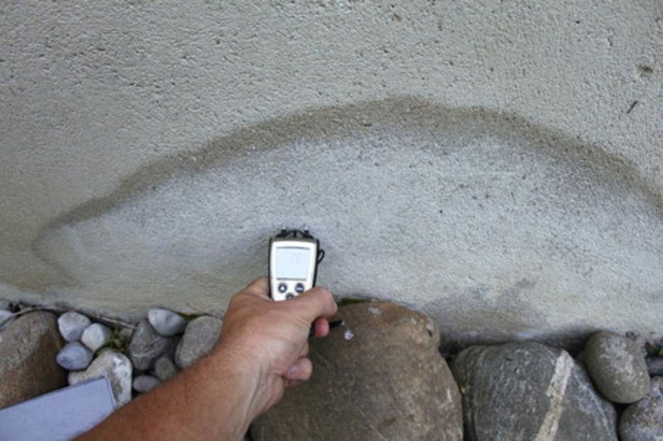 9. Annemasse : Infiltrations d'eau de ruissellement en cave 9. Annemasse : Infiltrations d'eau de ruissellement en cave